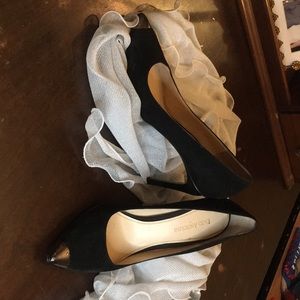 Enzo Angiolini 2.5 inch black suede pumps